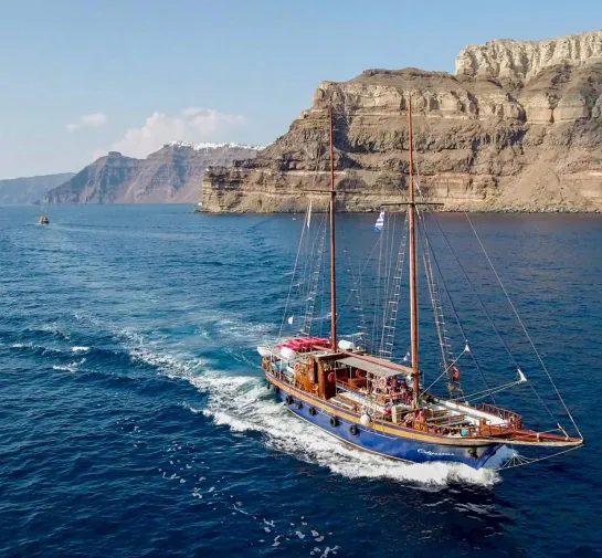 Santorini Volcano Tour